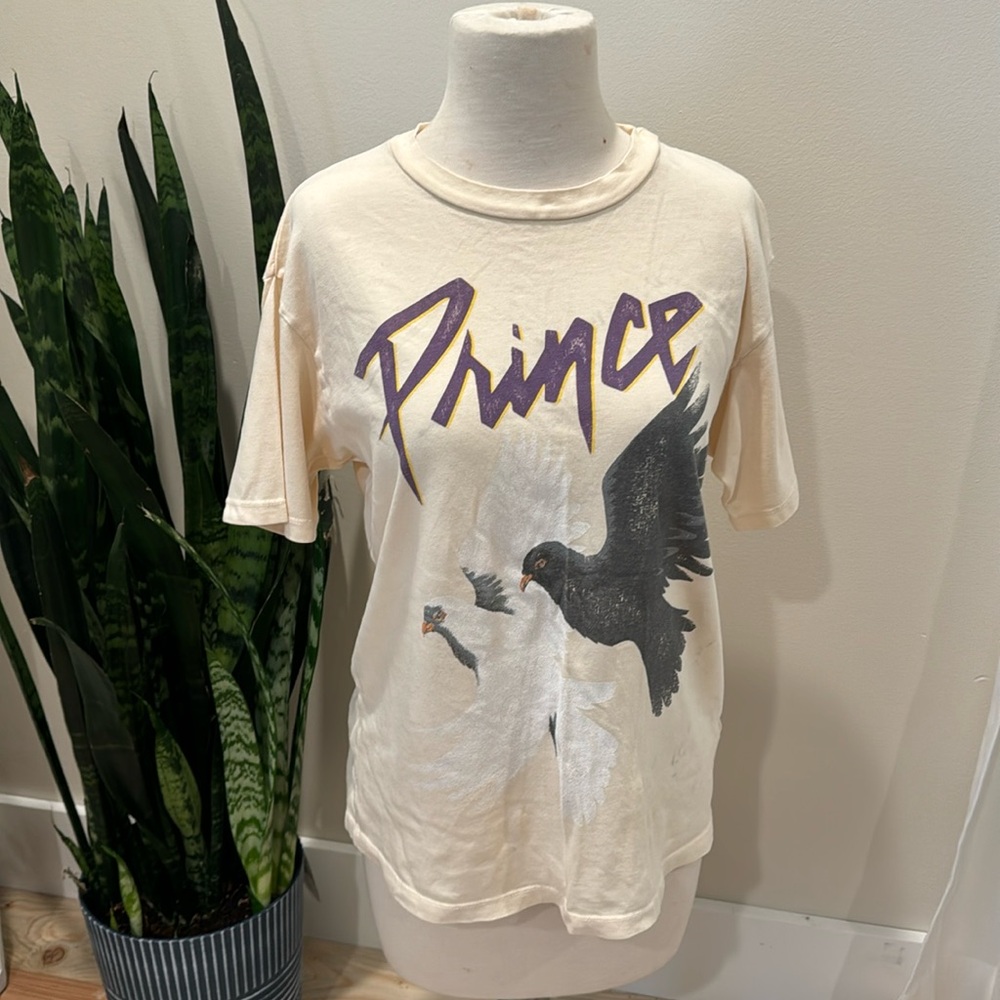 Daydreamer XS Prince Tee